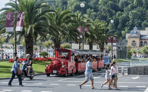 Donostia – San Sebastian City Tour Hop On, Hop-Off Train
